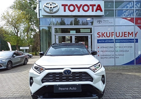 Toyota RAV4 cena 164900 przebieg: 41175, rok produkcji 2020 z Ozimek małe 137